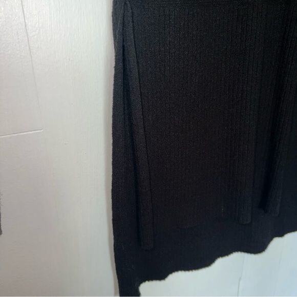 Free People The Andy Crisscross Slit Bell Sleeve Long Lined Black Sweater XS - Picture 10 of 12